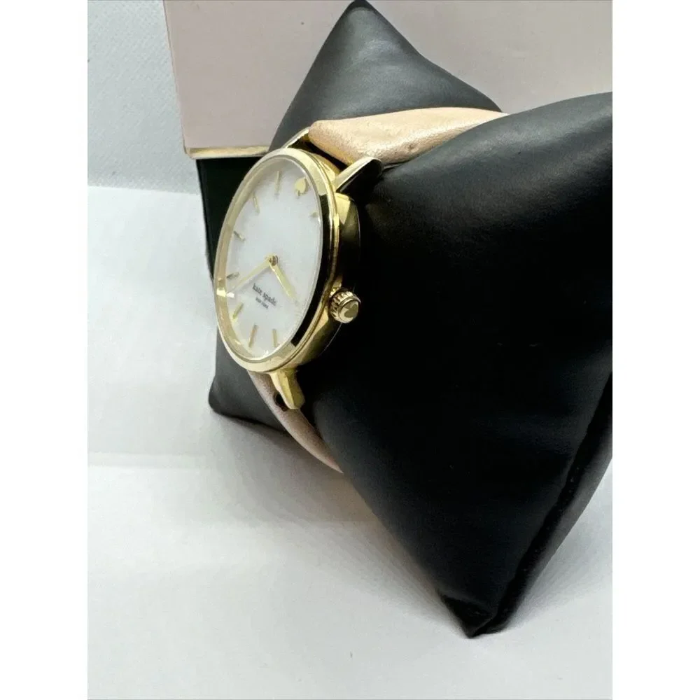Kate Spade New York Metro 0073 Women's Beige Leather Analog Quartz Watch JNA159